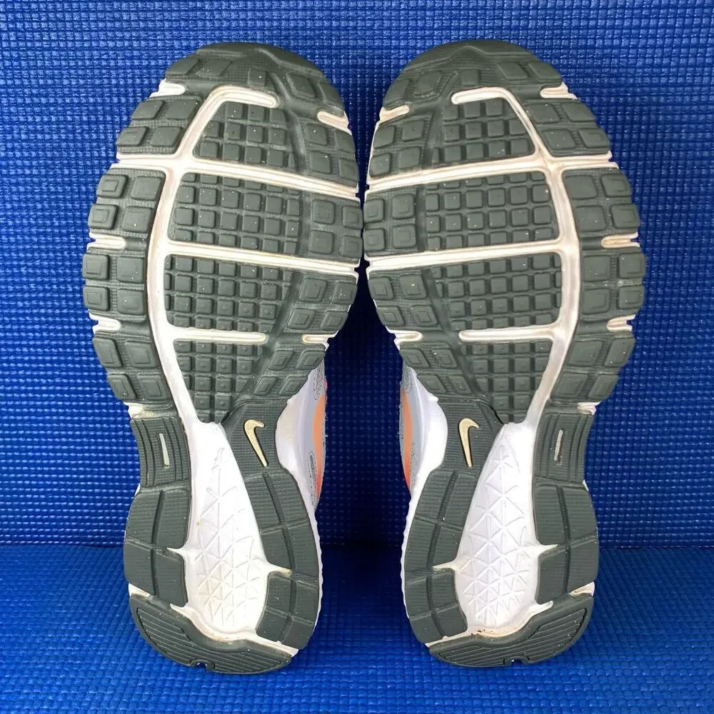 🔴 Nike Revolution 2 Womens US 7 Grey Coral Running Shoes 554900-030